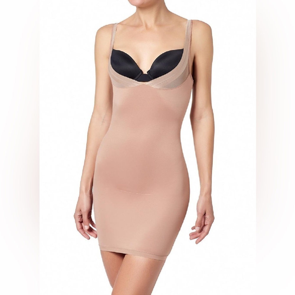 [M]Janira Esbelta Control Combi Dune Slip Dress